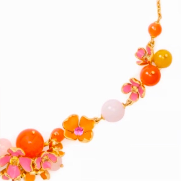 🎁 Freshly Picked Statement Gold Tone Necklace - Floral Pink, Orange & Yellow 🌸🧡🌼 - Picture 2 of 4